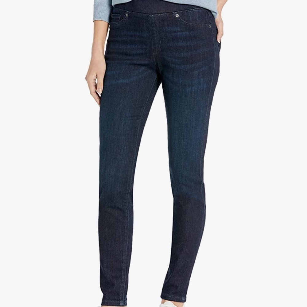 Amazon Essentials Women's Stretch Pull-On‎ Jegging